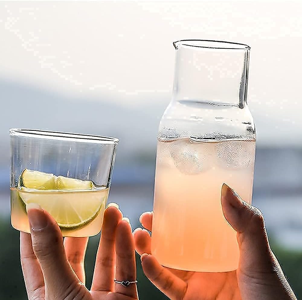 Set de Jarra de agua de 16.9 Oz y vaso de noche de 9 Oz. Cristal Acanalado.